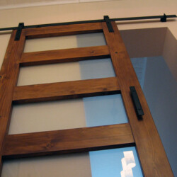 Drvena vrata sa staklom